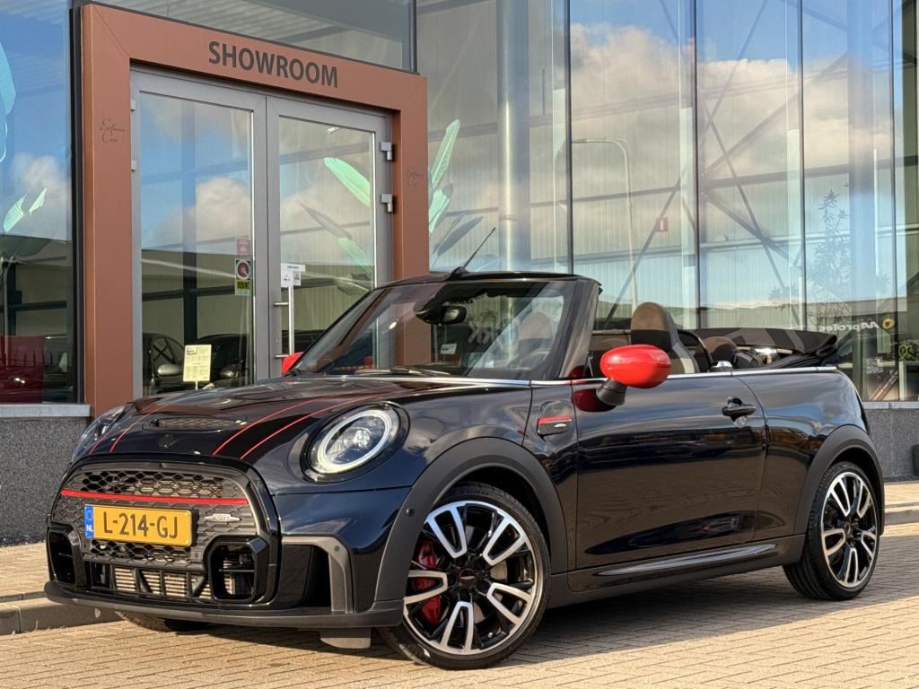 Mini Cooper Cabrio 2.0 john works essential | 231pk | acc | dab | head-up |
