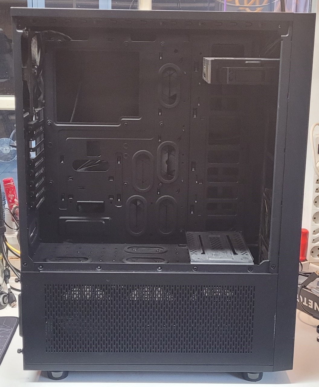 Thermaltake Core X71 Full-Tower PC Case met gehard glas