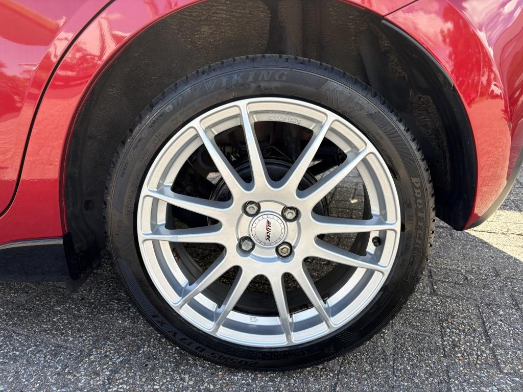 Mazda 2 1.5 skyactiv-g gt-luxury spoilerset trekhaak