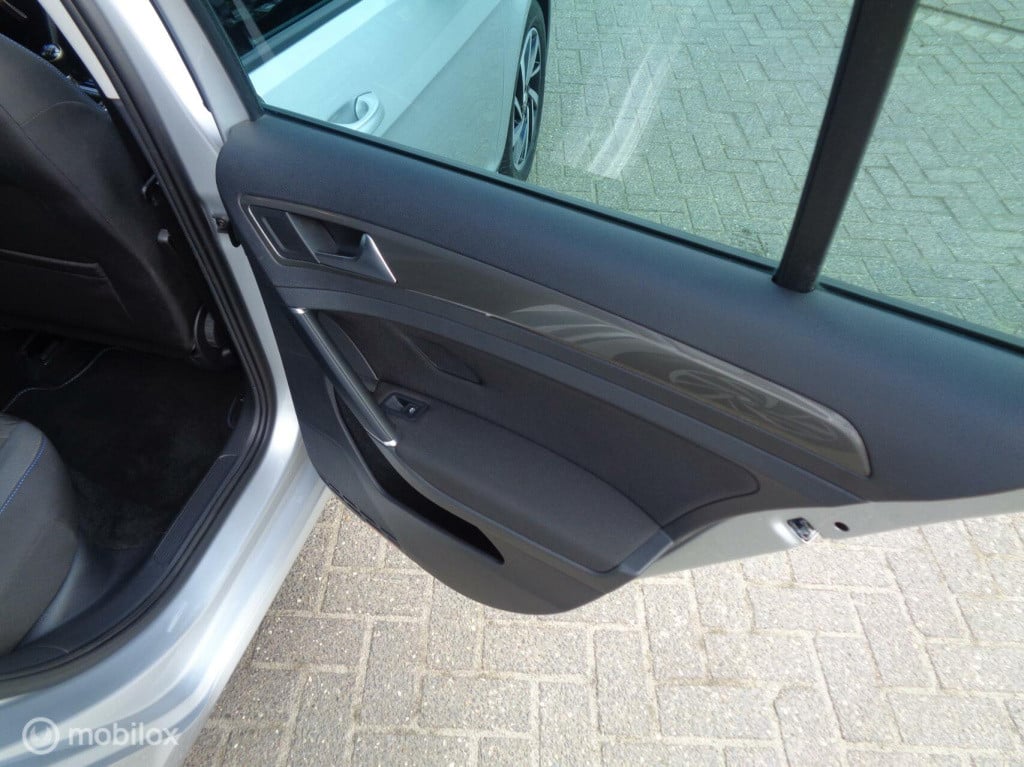Volkswagen Golf variant 1.5 tsi highline/airco/lm velgen/trekhaak/1st eig/c