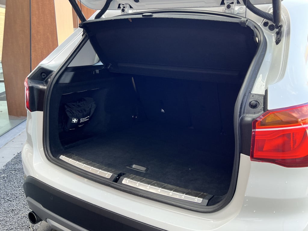 BMW X1 sdrive18i centennial high executive