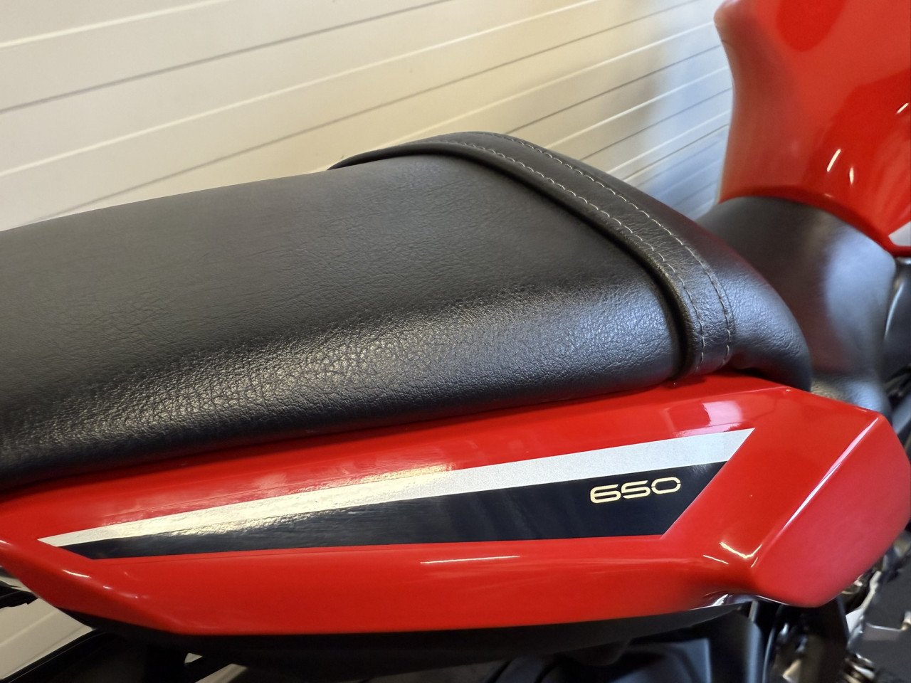 Zeer nette en jonge Kawasaki Z650 50th anniversary!