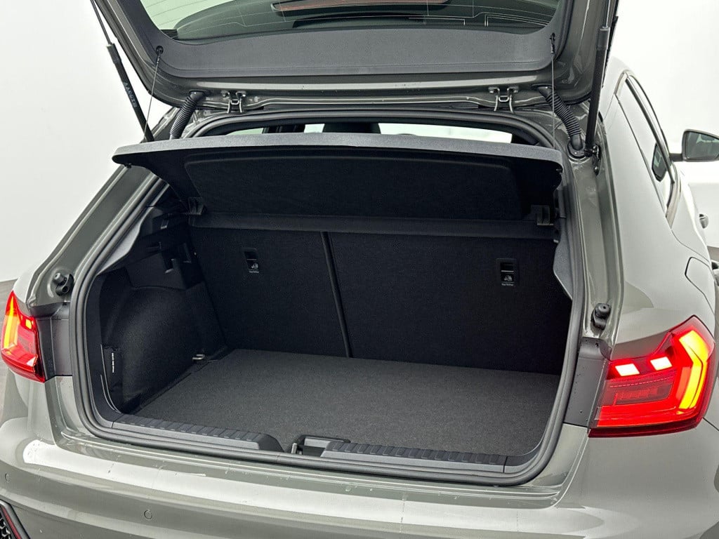 Audi A1 s edition 25 tfsi 70 kw / 95 pk sportback 7 versn.
