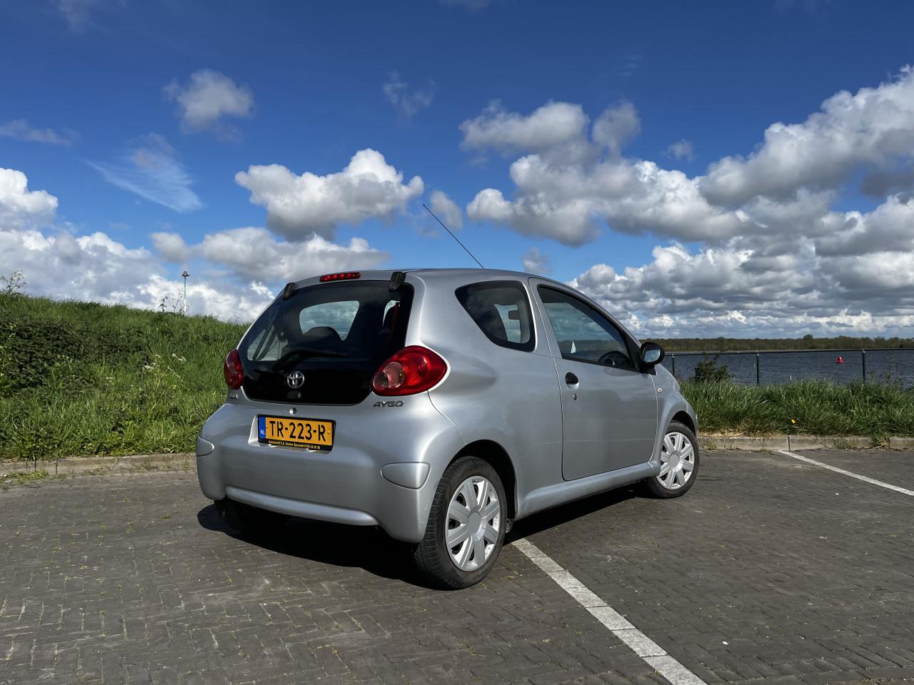 Toyota Aygo 1.0 | 150dkm | Zeer netjes | Zilver