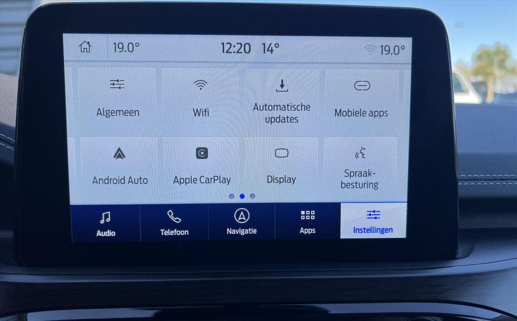 Ford Kuga 2.5 phev e-cvt 225pk vignale , trekhaak , winterpack met voorruit