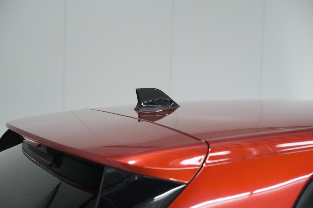Renault Megane 1.6 plug-in hybrid 160 r.s. line | camera | head-up display 