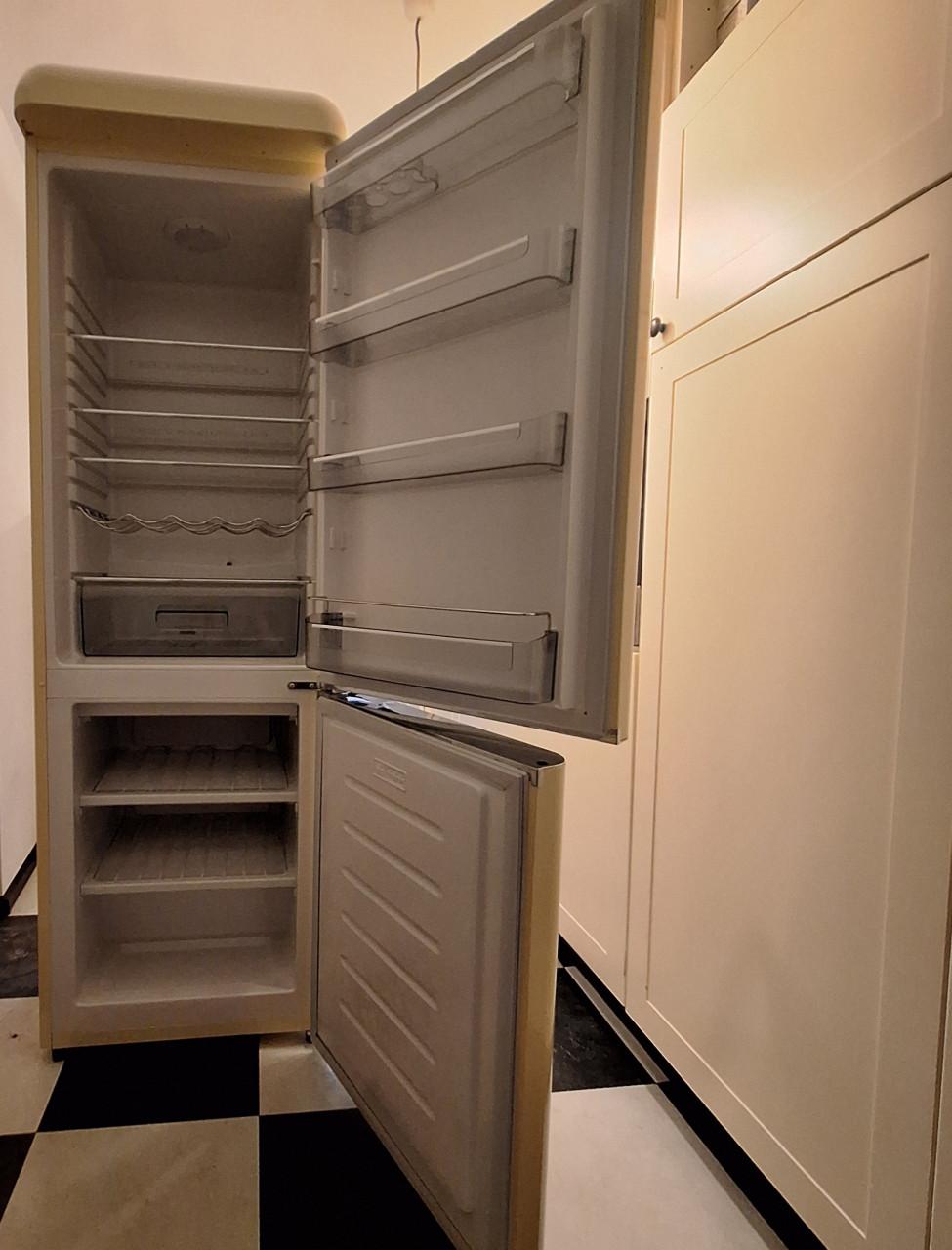 Retro Koel/vriescombinatie Schneider