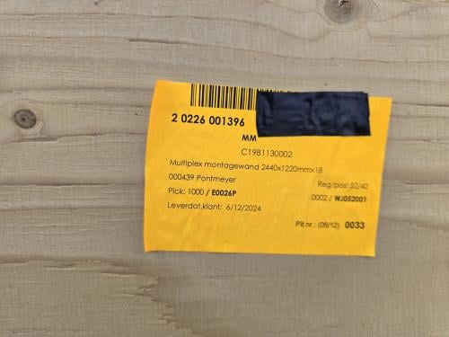 GERESERVEERD !! 2x multiplex  2440x1220x18mm