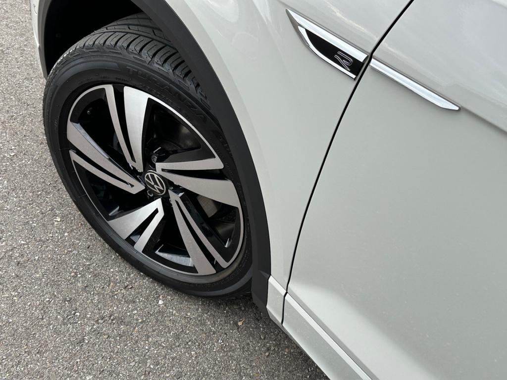 Volkswagen T-roc 1.5 tsi 150pk dsg r-line | camera | keyless | elek. achter