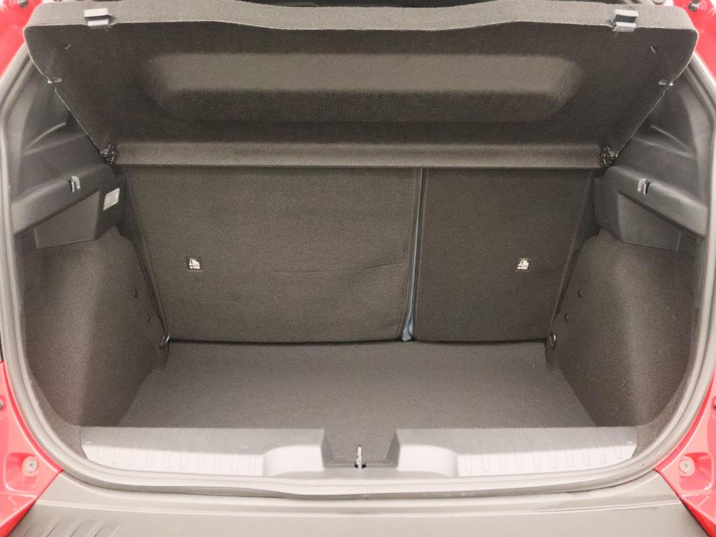 Fiat Grande Panda 1.2 hybrid icon | apple carplay & android auto | parkeers