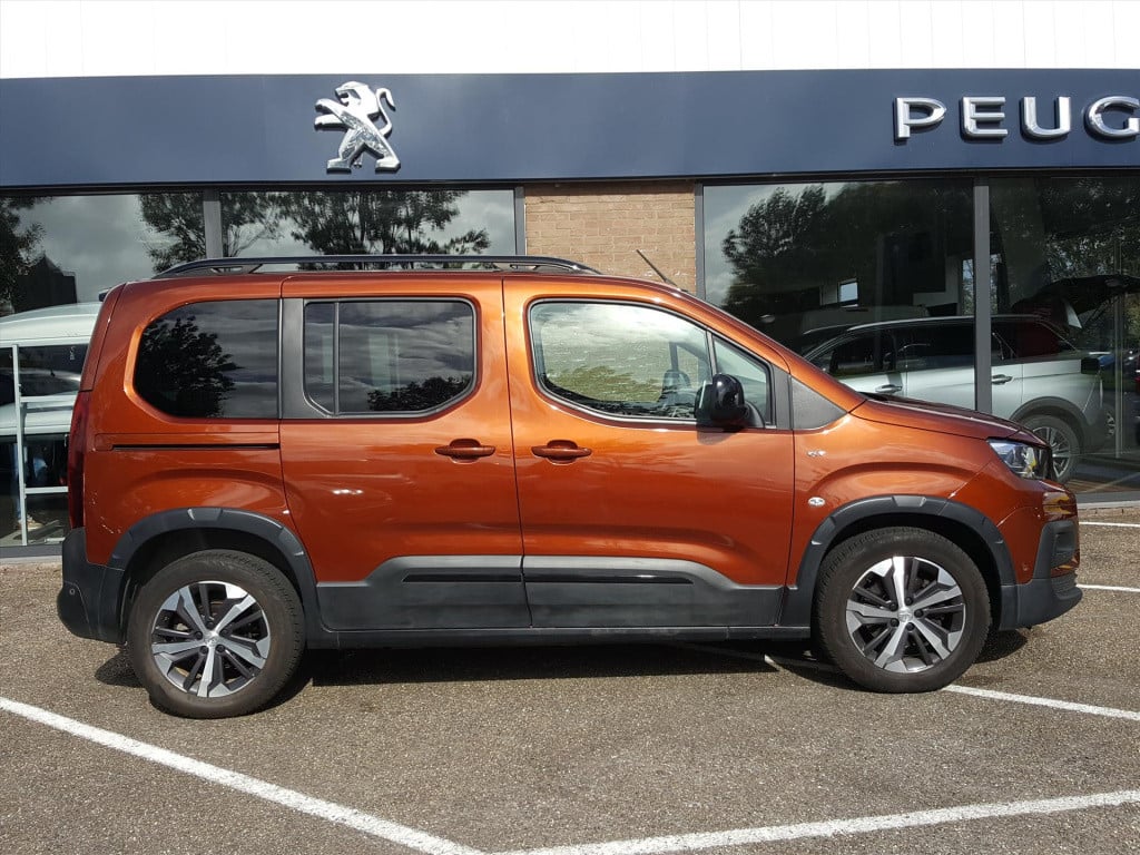 Peugeot Rifter gt-line 1.2 pt-130pk (vol)automaat (eat8) 5-pers. full optio