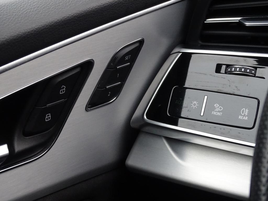 Audi Q8 55 tfsi e quattro pro line s | pano | matrix led | b&o 3d | 22"