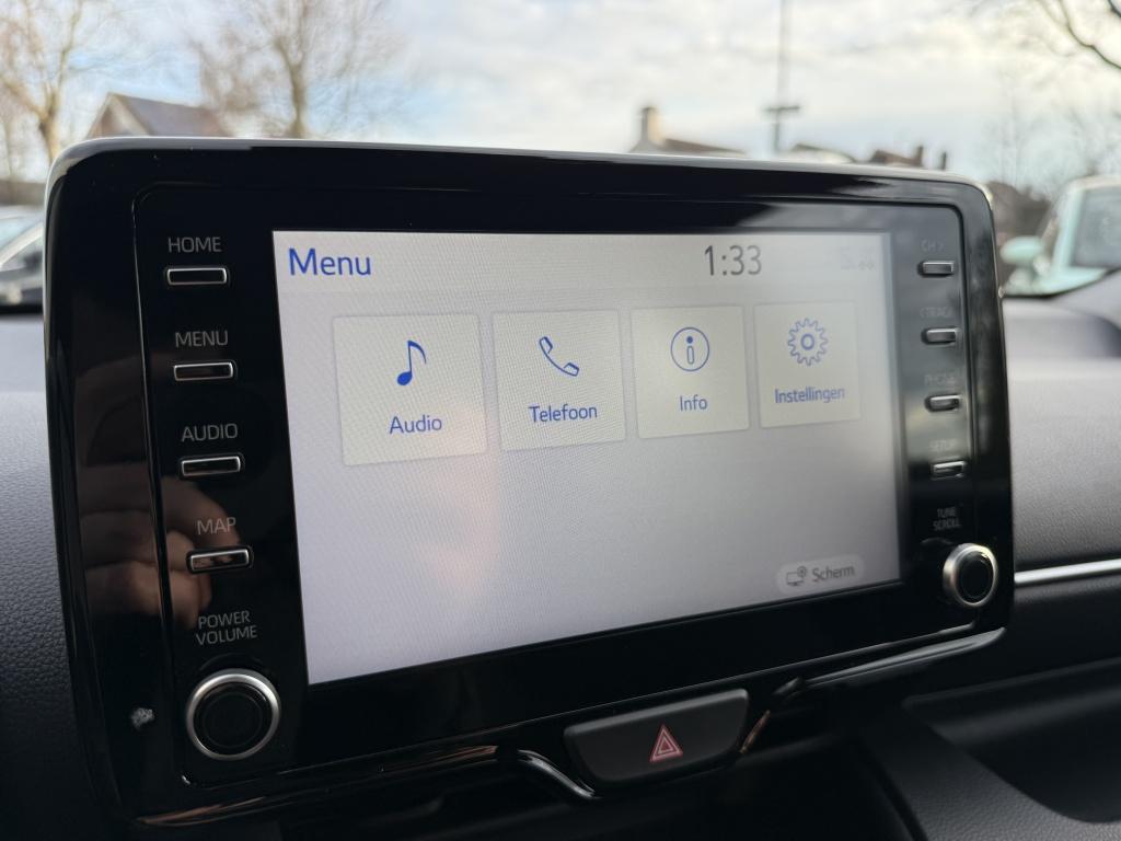 Toyota Yaris 1.5 hybrid 115 bns