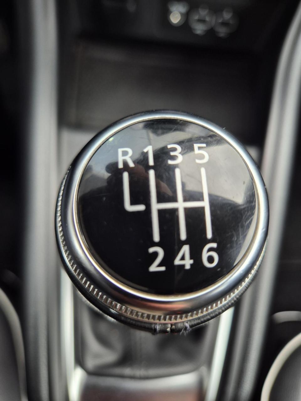 Renault Captur 1.0 tce 90 intens camera, navigatie, 18" lm velgen, apple/an