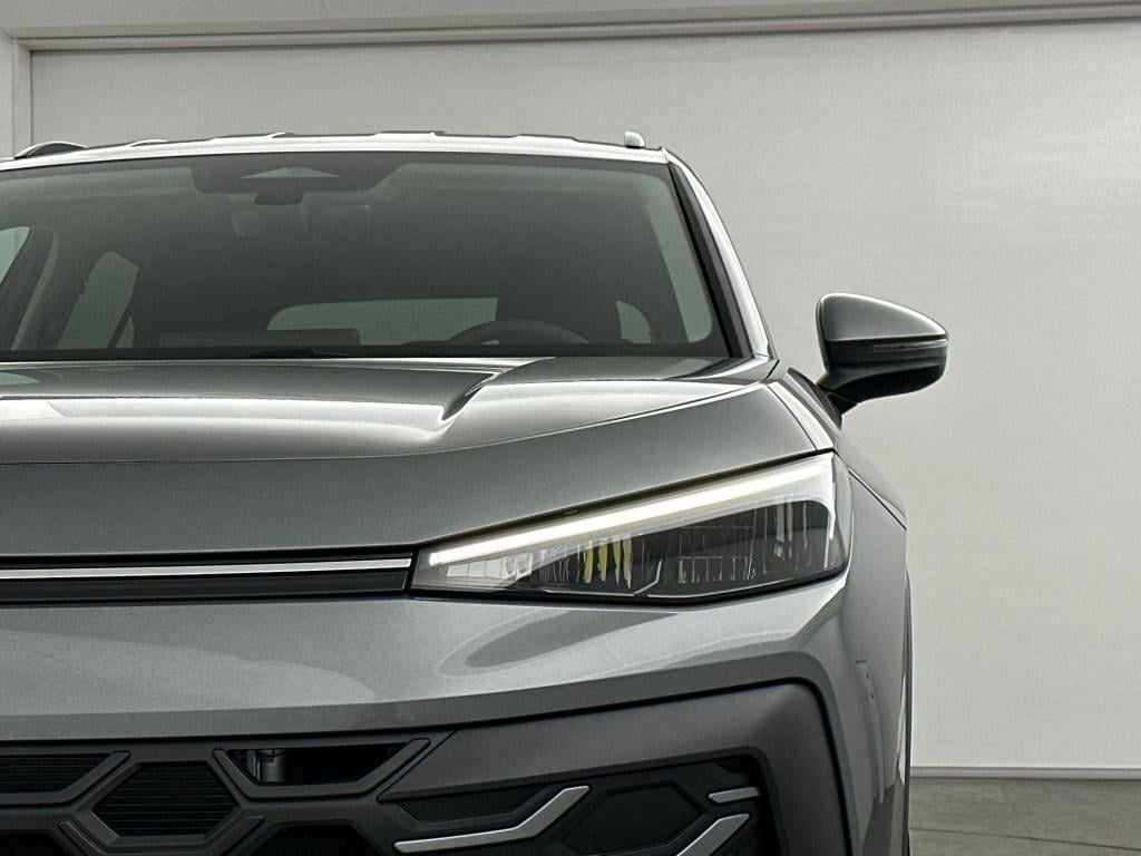 Volkswagen T-roc 1.5 etsi limited edition