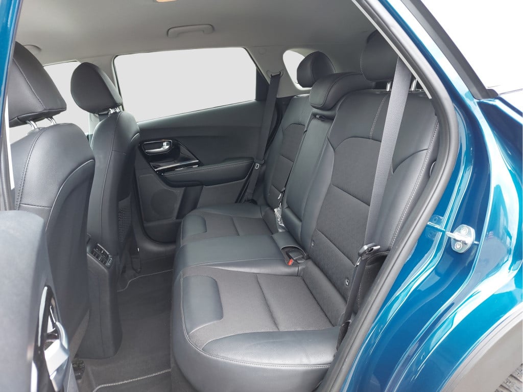 Kia Niro 1.6 gdi hybrid dynamicline limited | parkeercamera | lichtmetalen 