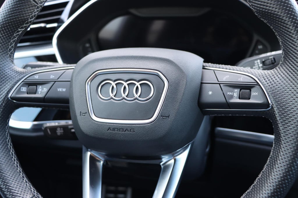 Audi Q3 sportback 45 tfsi e s edition 245pk s-tronic
