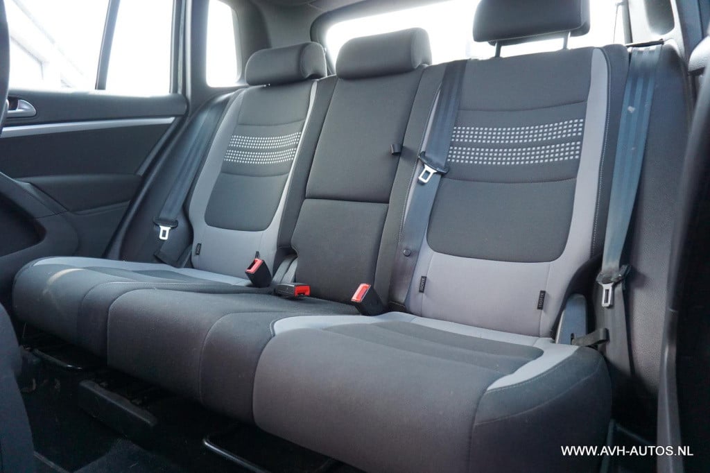 Volkswagen Tiguan 1.4 tsi sport&style 4motion r-line edition