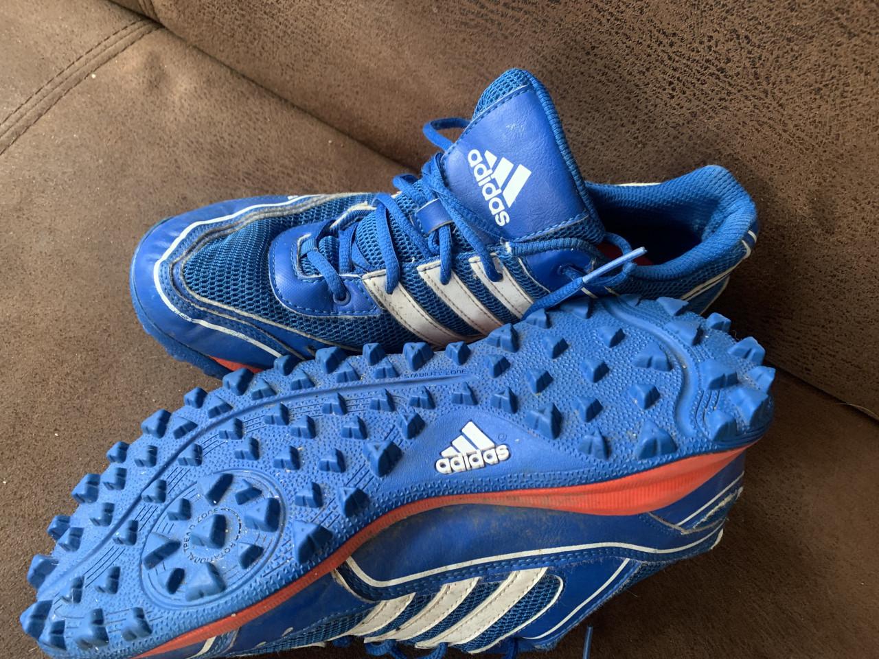 Adidas Hockey schoenen maat 40