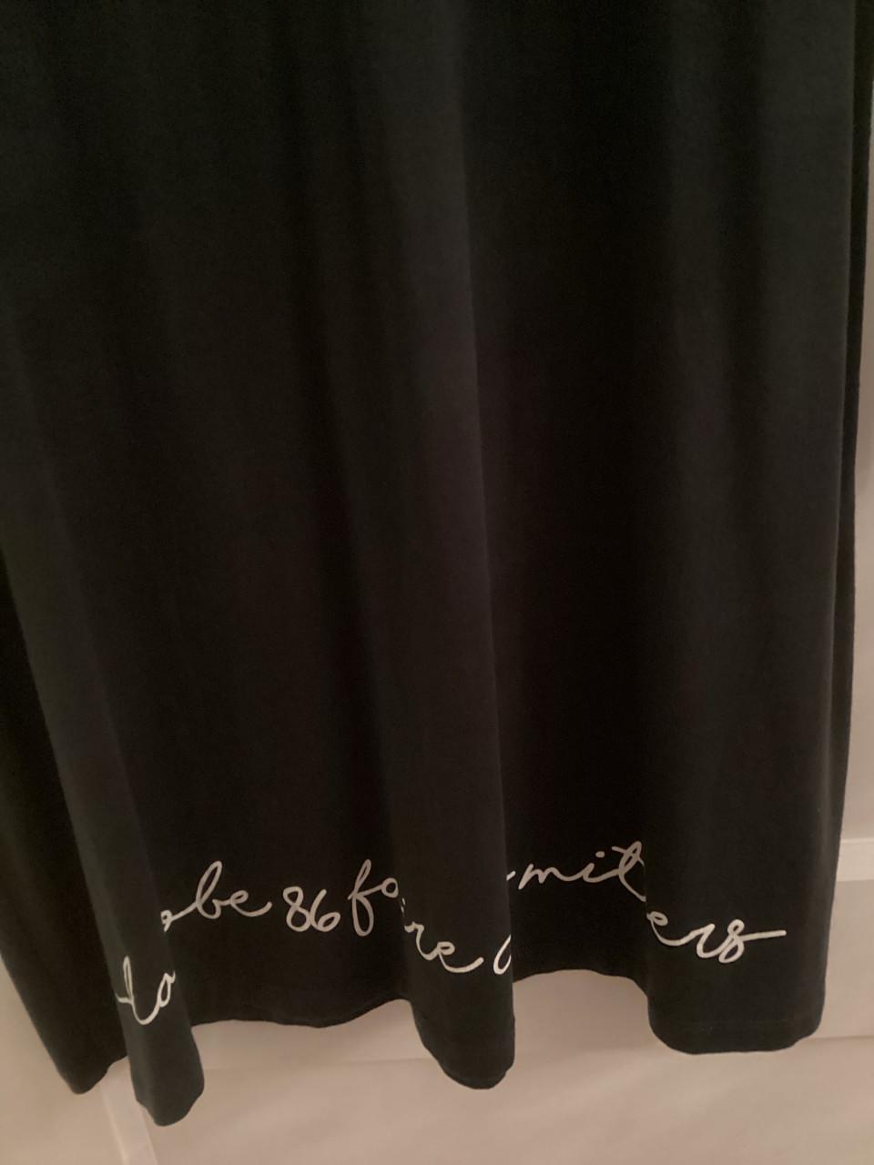 Mooi donker blauw jurkje maat xl amper gedragen