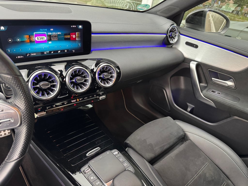Mercedes-Benz A-Klasse 250 e business solution amg limited , night-pakket ,
