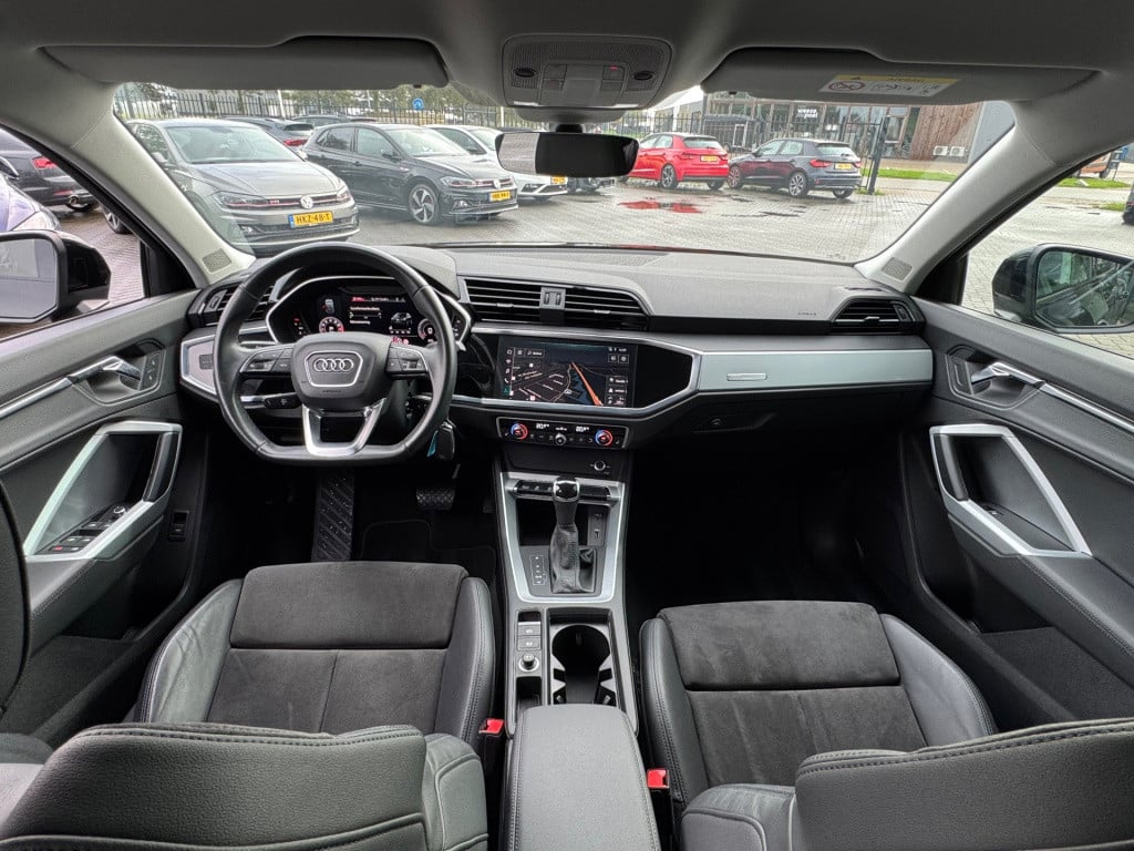 Audi Q3 sportback 35 tfsi s-line 3x * matrix led * camera * leder / alcanta