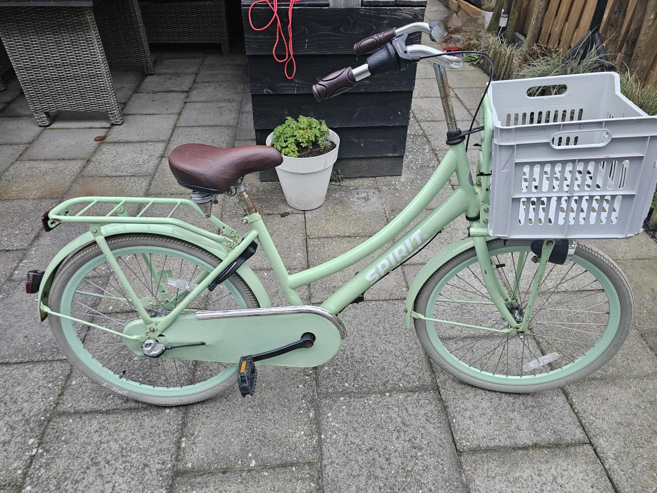 Meisjes fiets 24 inch 6-10 jaar