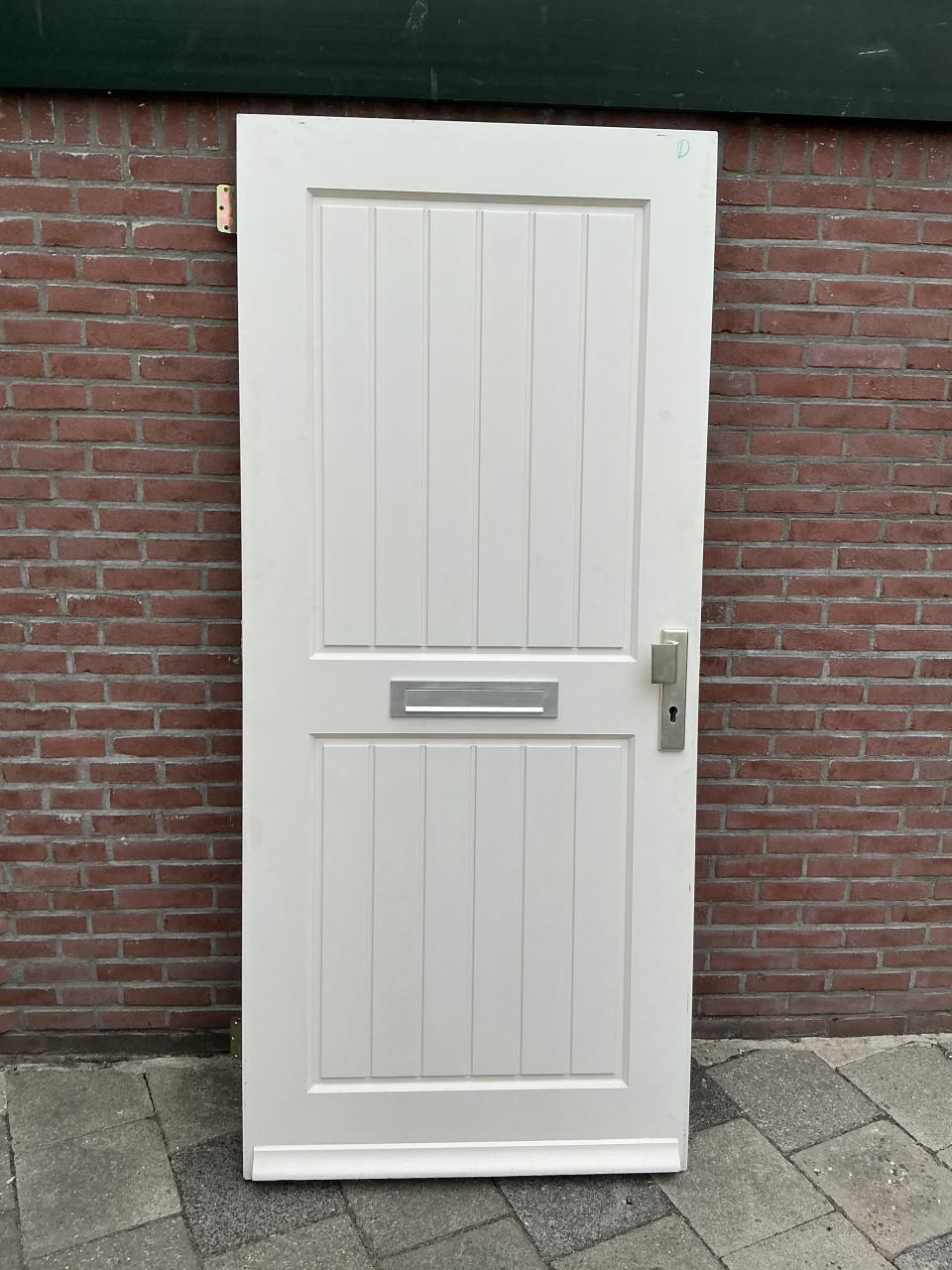 Voordeur (D)