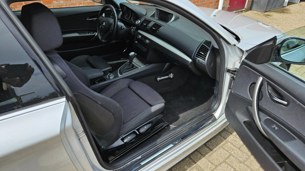 BMW 1 Serie 118i business line