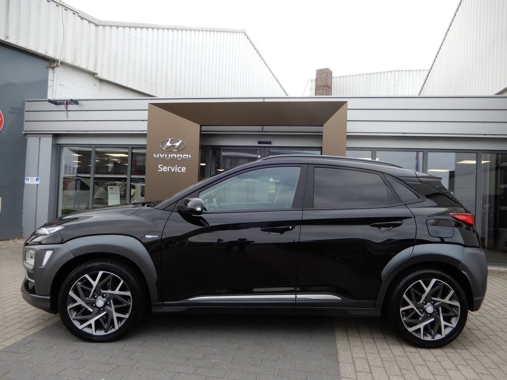 Hyundai Kona 1.6 gdi hev premium | 1e eig. | nl auto | trekhaak