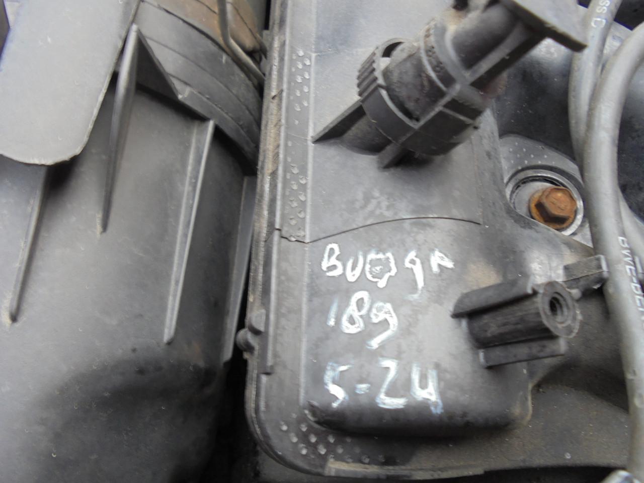 Renault Kangoo 5 persoons benzine ,echte werkauto ,apk t/m juni 2026