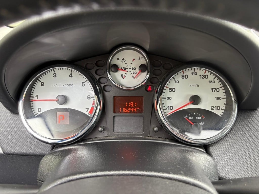 Peugeot 207 1.6 vti xs pack automaat