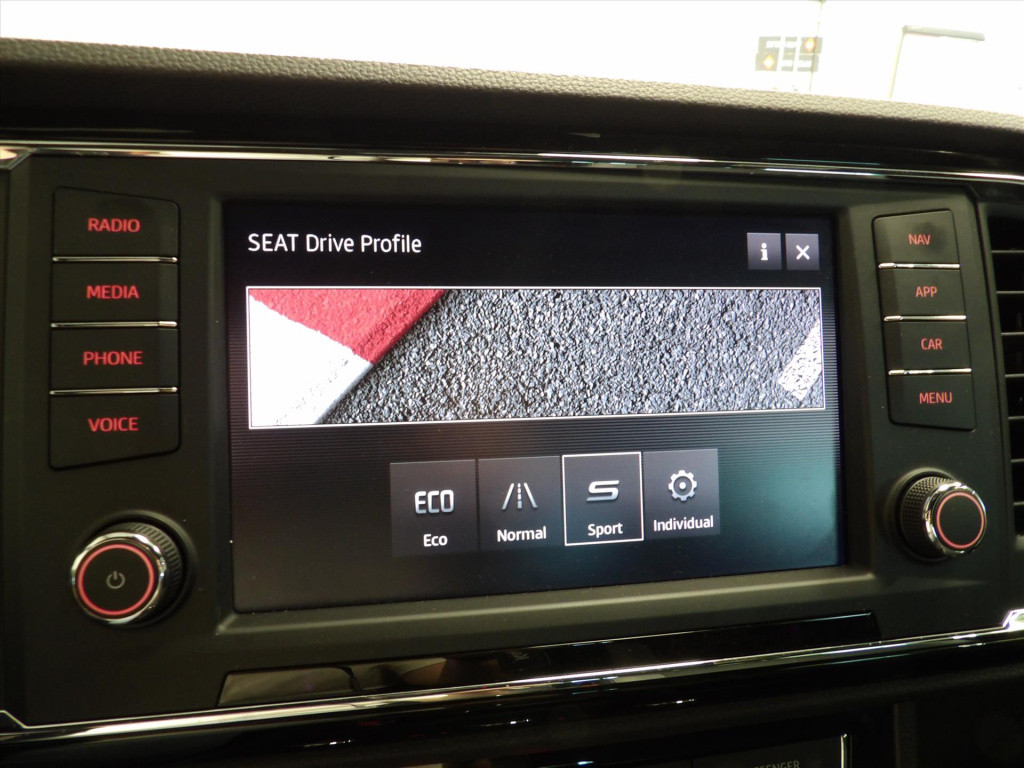 Seat Ateca 1.4 ecotsi 150pk dsg-7 xcellence business intense