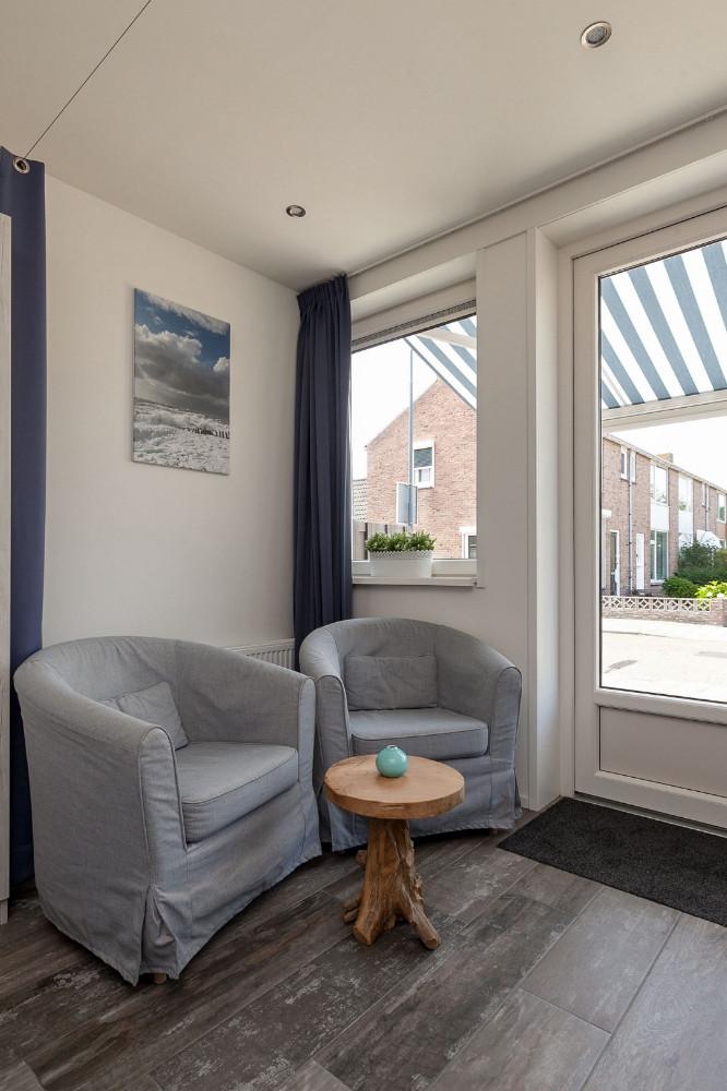 Gemeubileerde studio te huur per 1 oktober