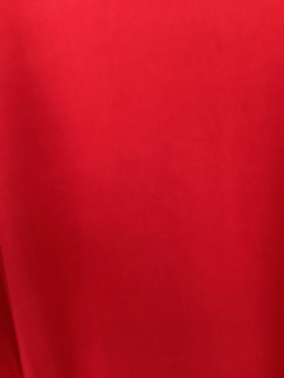 Mooi rood shirt maat 42 nog heel netjes