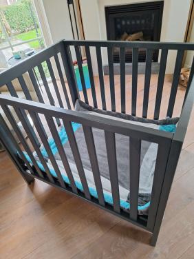 Te koop babybox