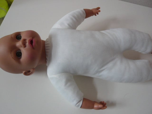 NIEUWE BABYPOP MET ZACHT LIJF 40 CM