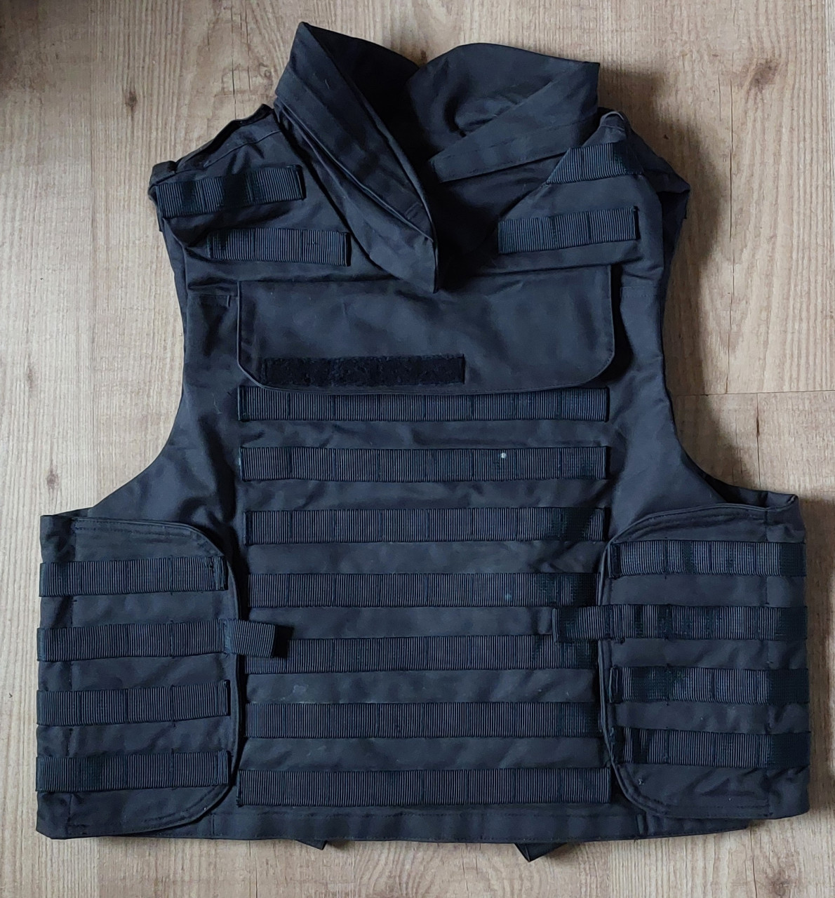 Diverse airsoft artikelen te koop Plate carrier Zwart