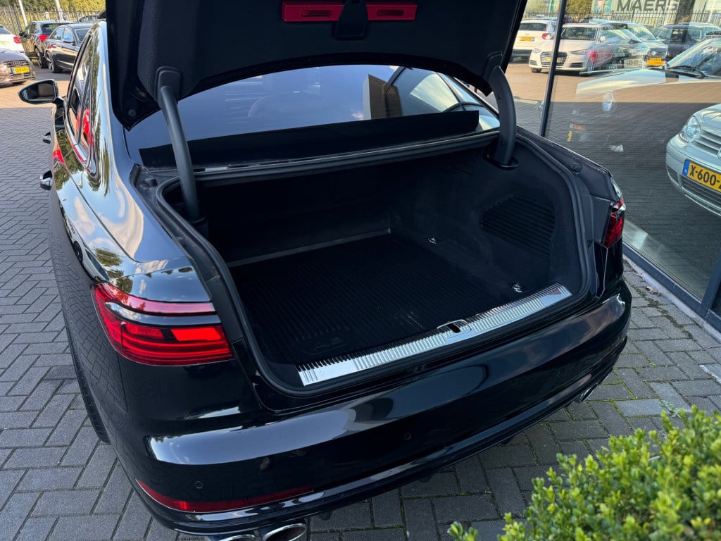 Audi S8 4.0 tfsi s8 np280,000€ abt keramisch laser nachtzicht 4-wielsturing