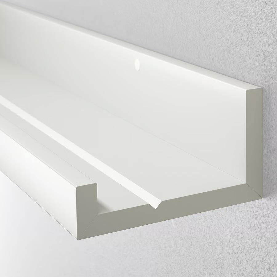 4 IKEA wandplankjes voor fotolijstjes etc