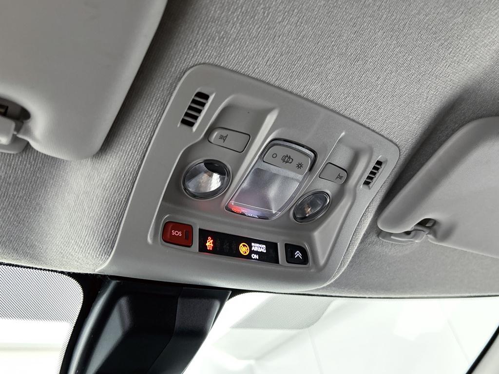 Citroen C3 110 pk automaat shine | rijklaar | comfort seats | 17" lichtmeta