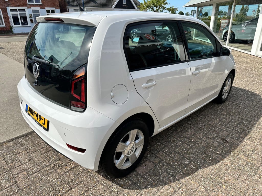 Volkswagen UP! 1.0 stoelverwarming | parkeersensoren