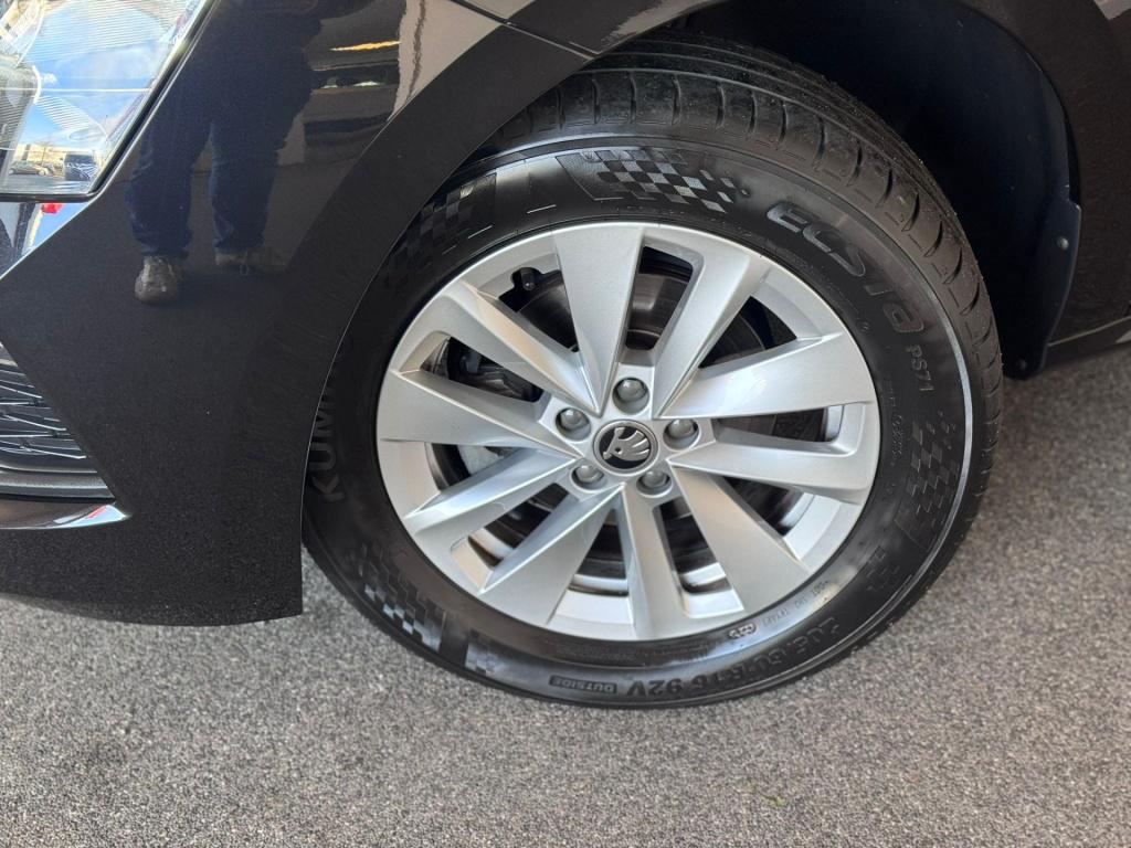 Skoda Kamiq 1.0 tsi business edition