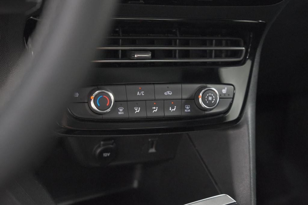 Opel Mokka turbo 130 at8 edition | camera | parkeersensoren | navigatie | a