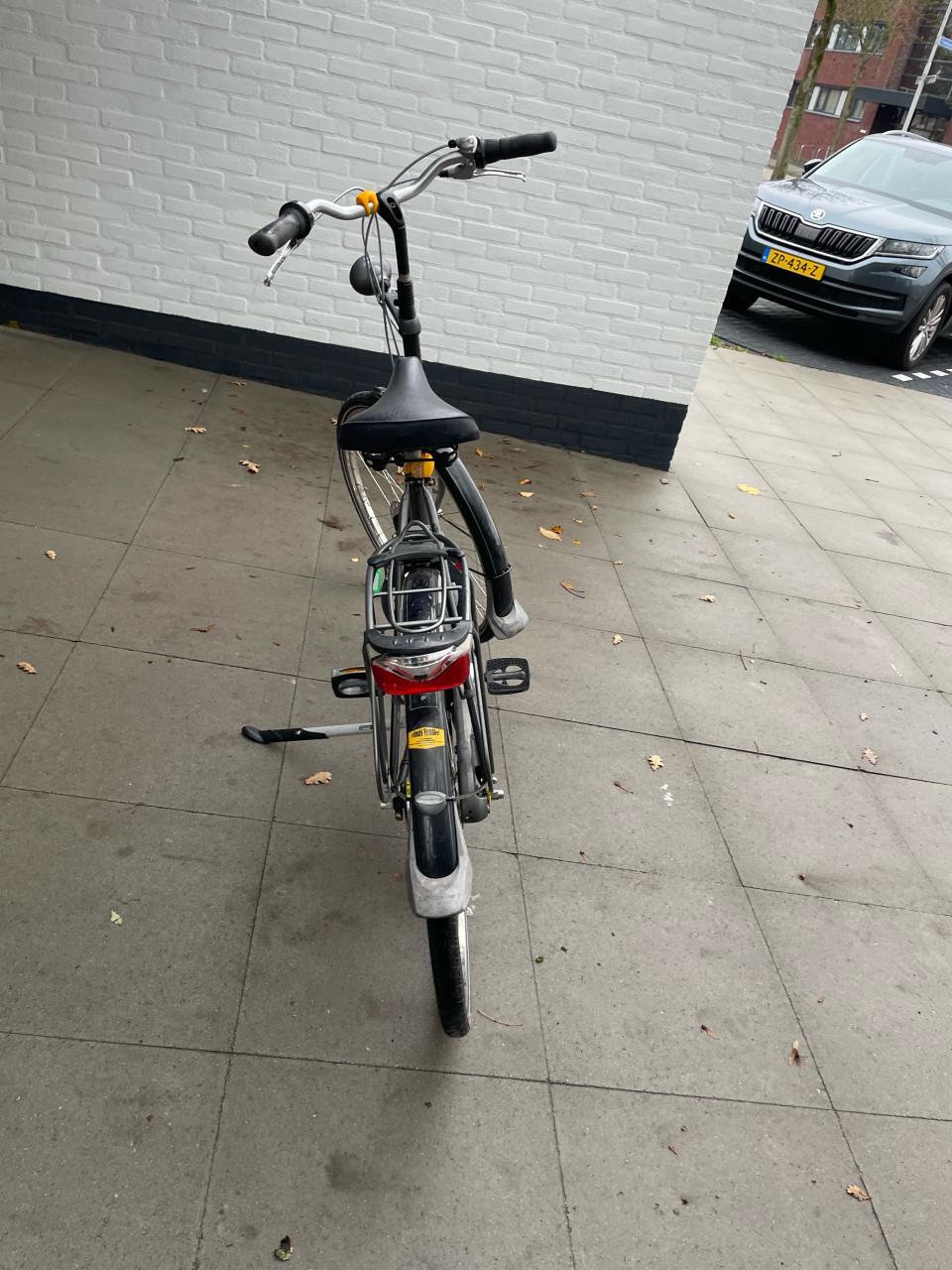 Damesfiets/ stationsfiets.