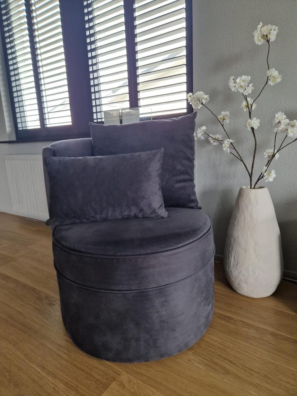 Schitterende Velvet fauteuil te koop