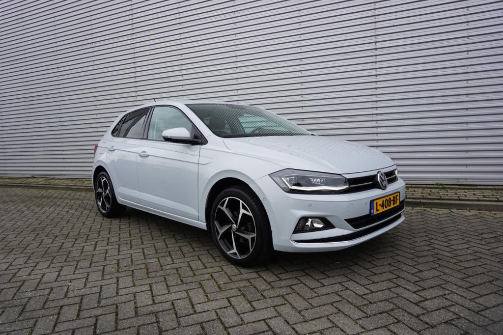 Volkswagen Polo 1.0 tsi highline automaat - climate / navi / cruise / camer