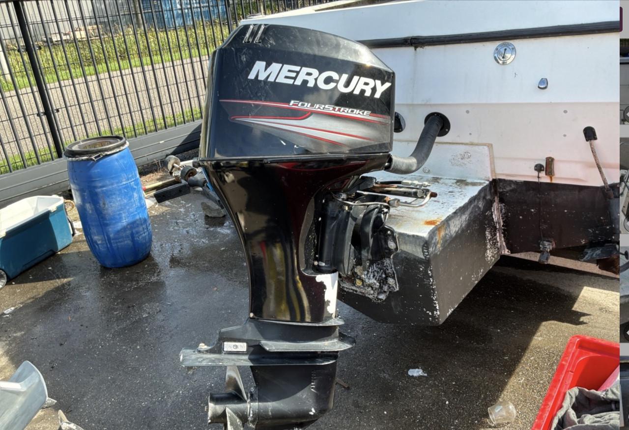Motorboot Bayliner