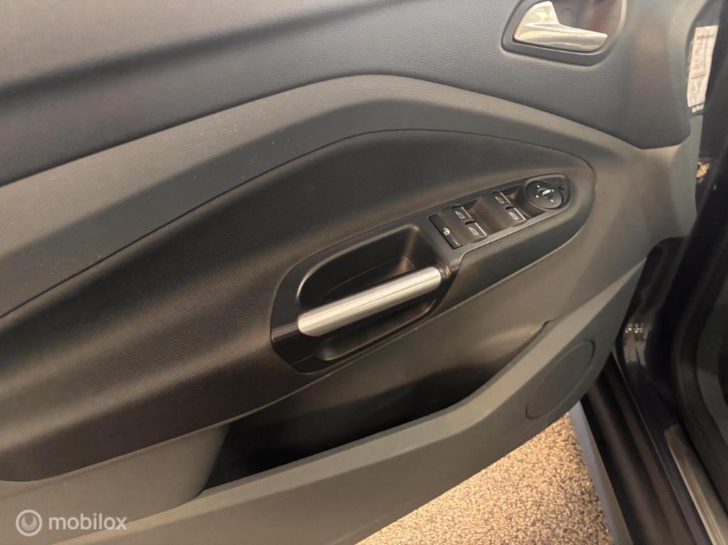 Ford Grand C-max 1.6 titanium 7p.