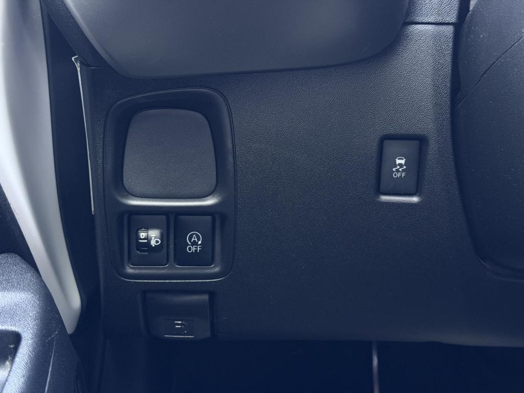 Peugeot 108 1.0 e-vti active | bt | radio | airco